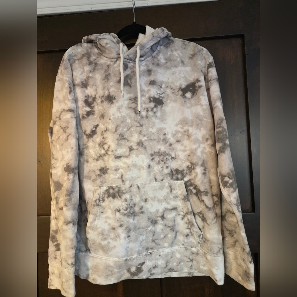 Hollister Men's Hoodie Large